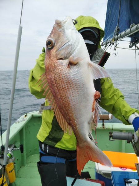康仁丸・ジギング釣り果